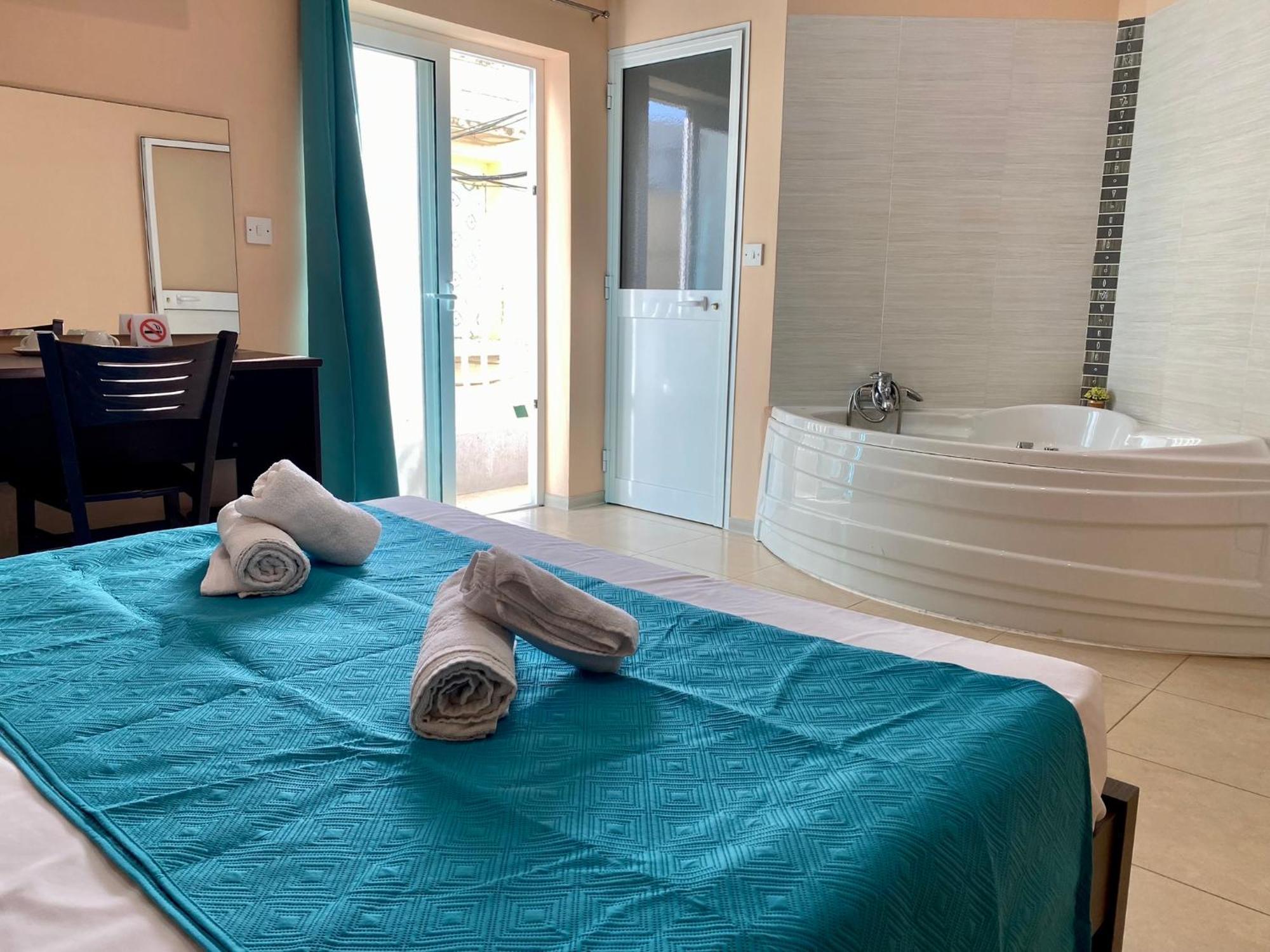 Saint Julian's Malta Paradise Central Accomodation酒店 外观 照片